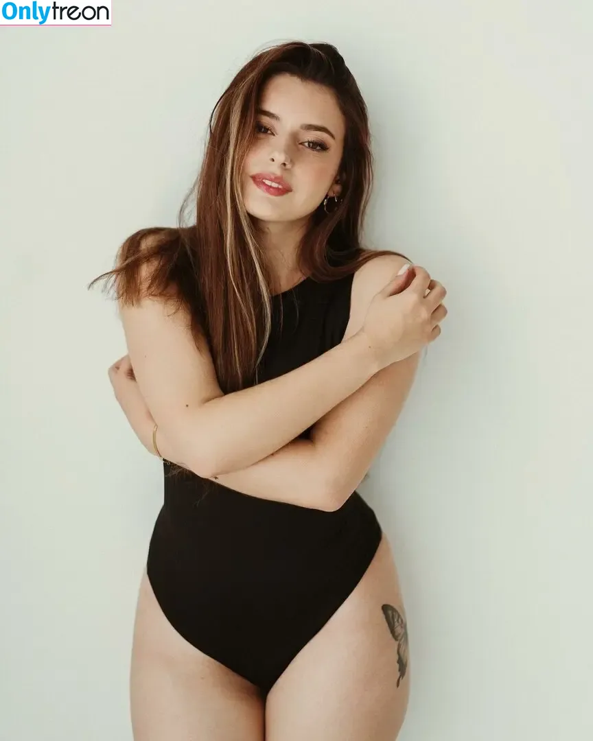 Courtney Miller голая photo #0587 (co_mill / typicalvlogs)