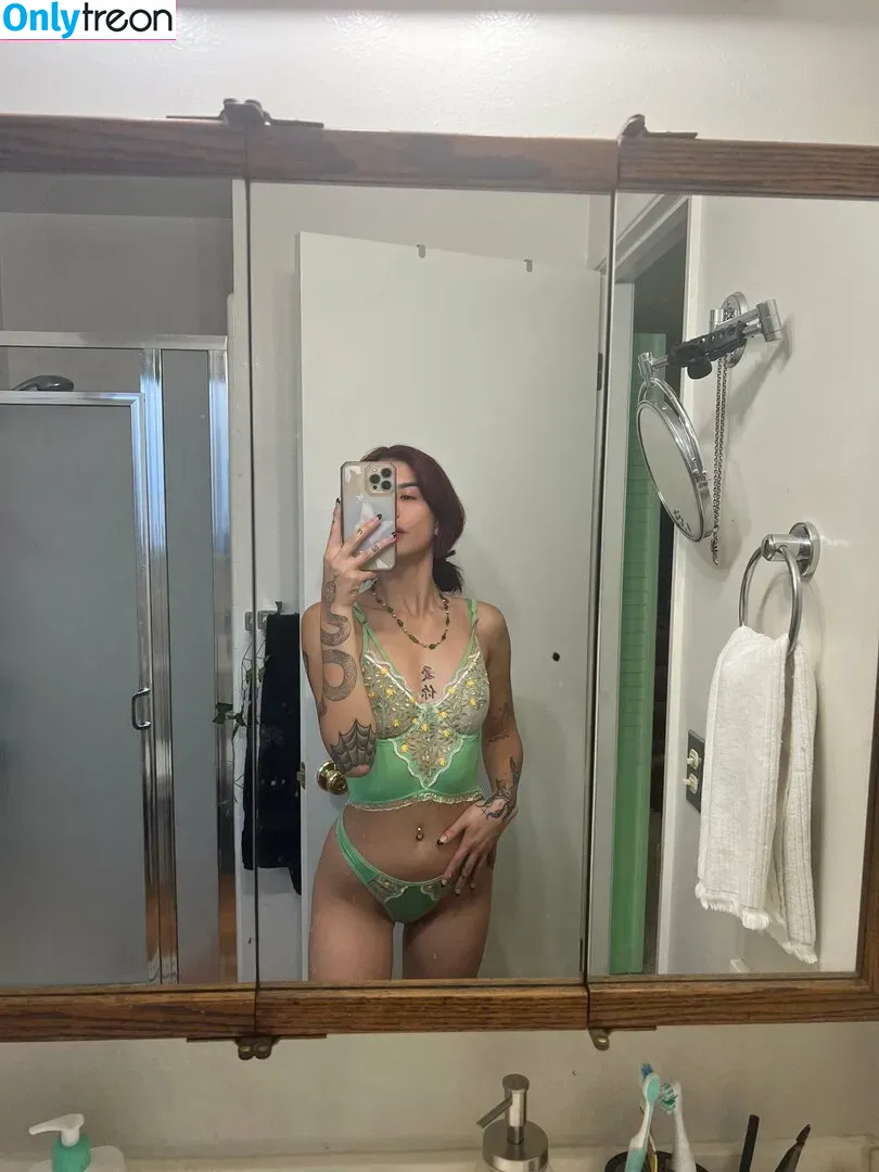 Coziebae nude photo #0114 (ccoziesugar_ / teeenybop)