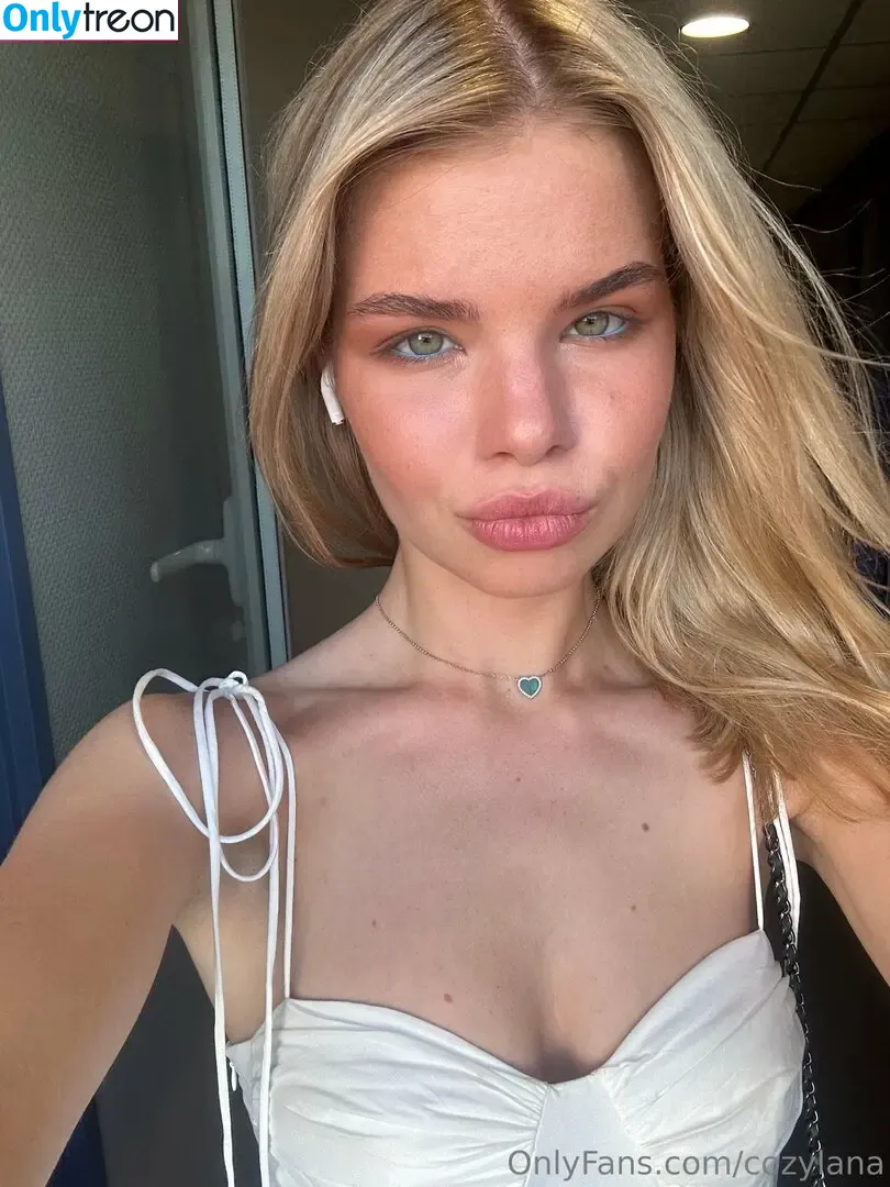 cozylana nude photo #0010 (cozylana)