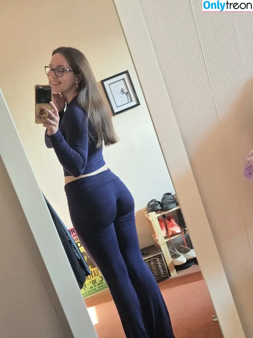 crashbandiboob nude photo #0079 (crashbandiboobs)