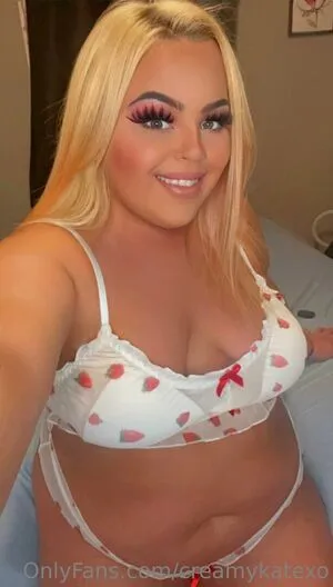 creamykatexo / lacremeyolo nude photo #0059