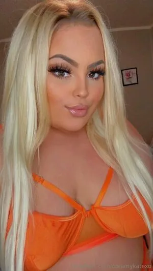 creamykatexo / lacremeyolo nude photo #0163