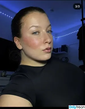 _Cremebruellee_ / LizzydieSchnegge / Lizzywiththezz / cremebrulegs nude photo #0005