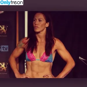 Cris Cyborg / MMA Fighter / criscyborg nude photo #0098