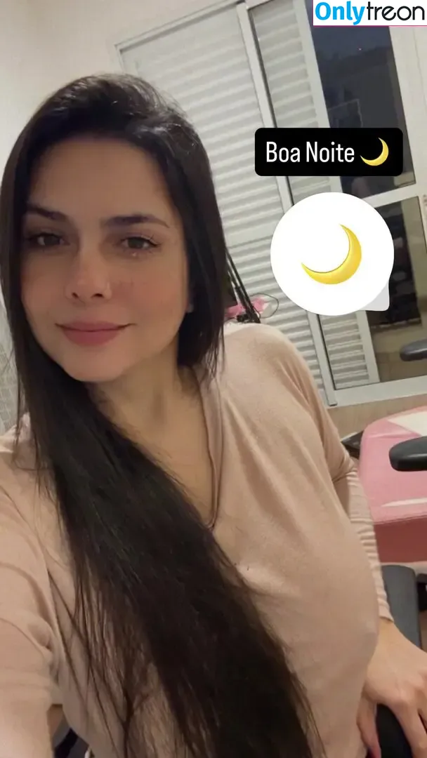 Cris Nikolaus голая photo #0012 (Crisnikolaus)