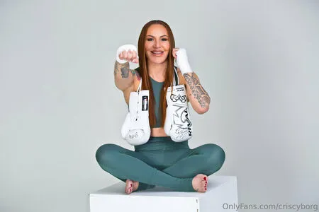 criscyborg фото голая #0090