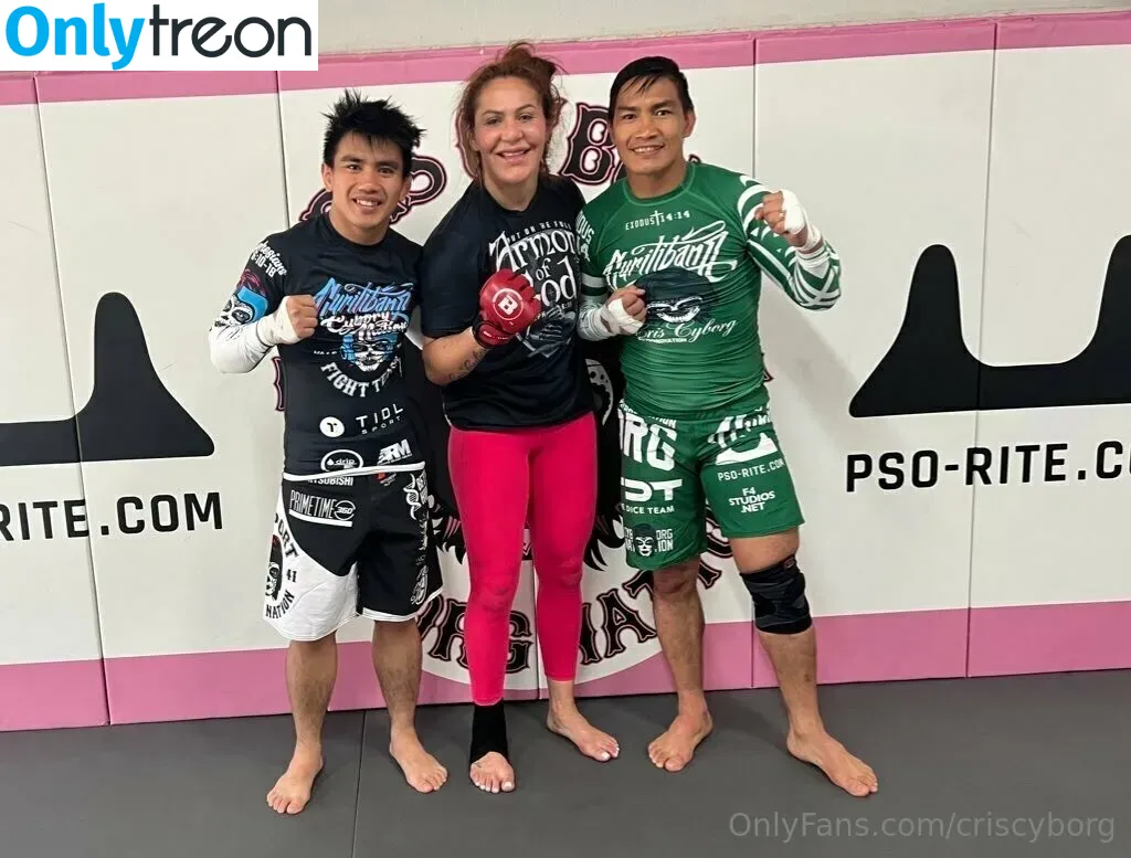 criscyborg голая photo #0087 (criscyborg)