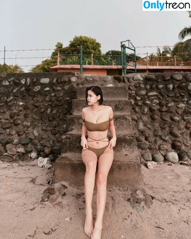 Criselda Alvarez голая photo #0003 (criseldalvarez)