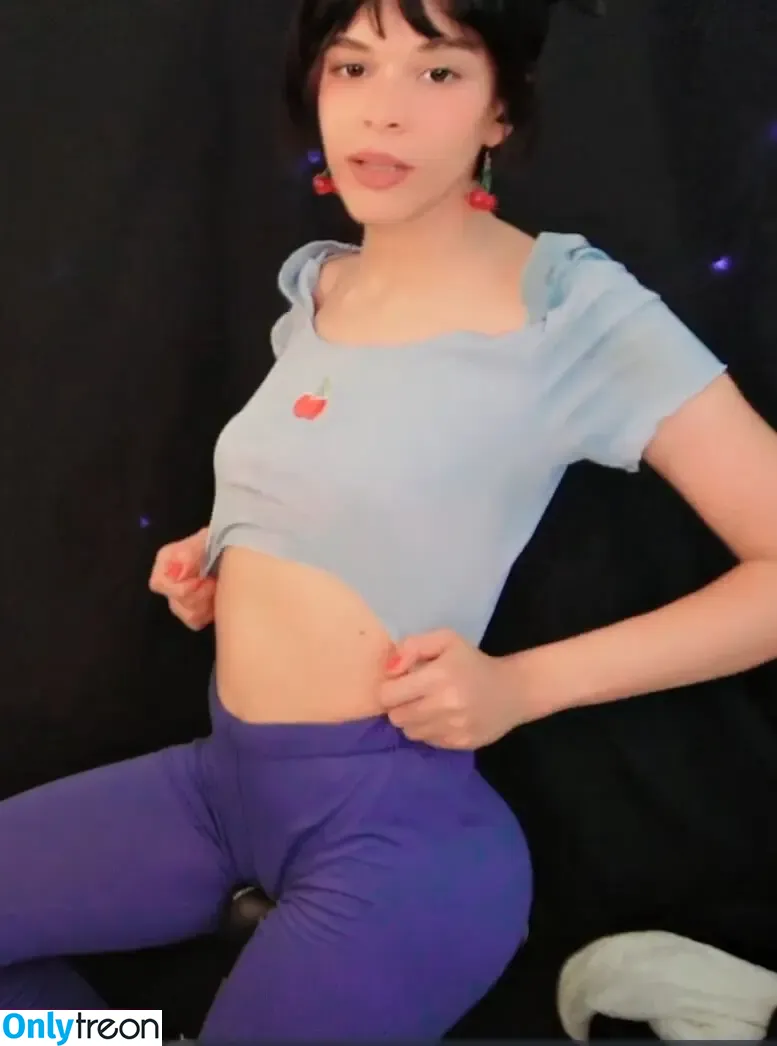 CristalU__U nude photo #0008 (Florzinha / KittyShady / cristal__aguirre / cristalaguirre)
