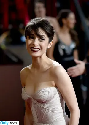 Cristin Milioti / cristinmilioti nude photo #0098