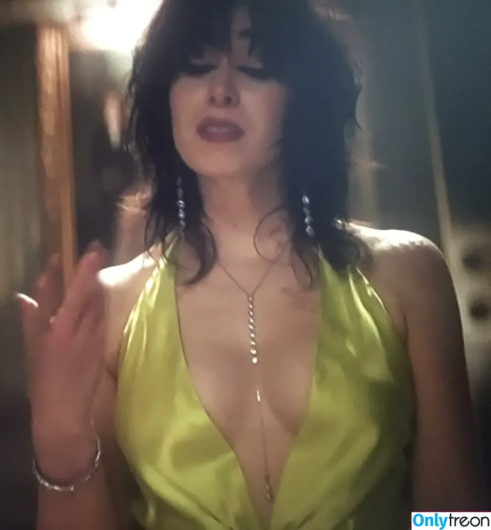 Cristin Milioti nude photo #0107 (cristinmilioti)