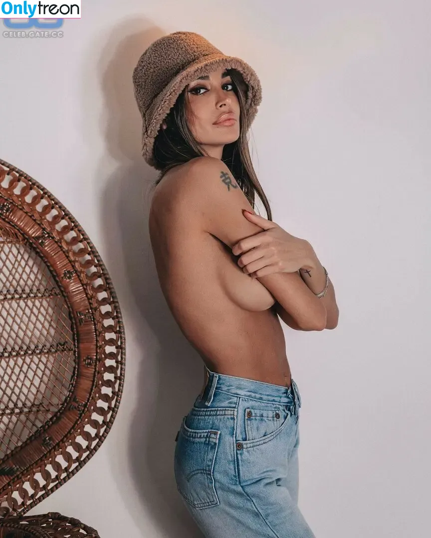 Cristina Buccino nude photo #0104 (cribuccino)