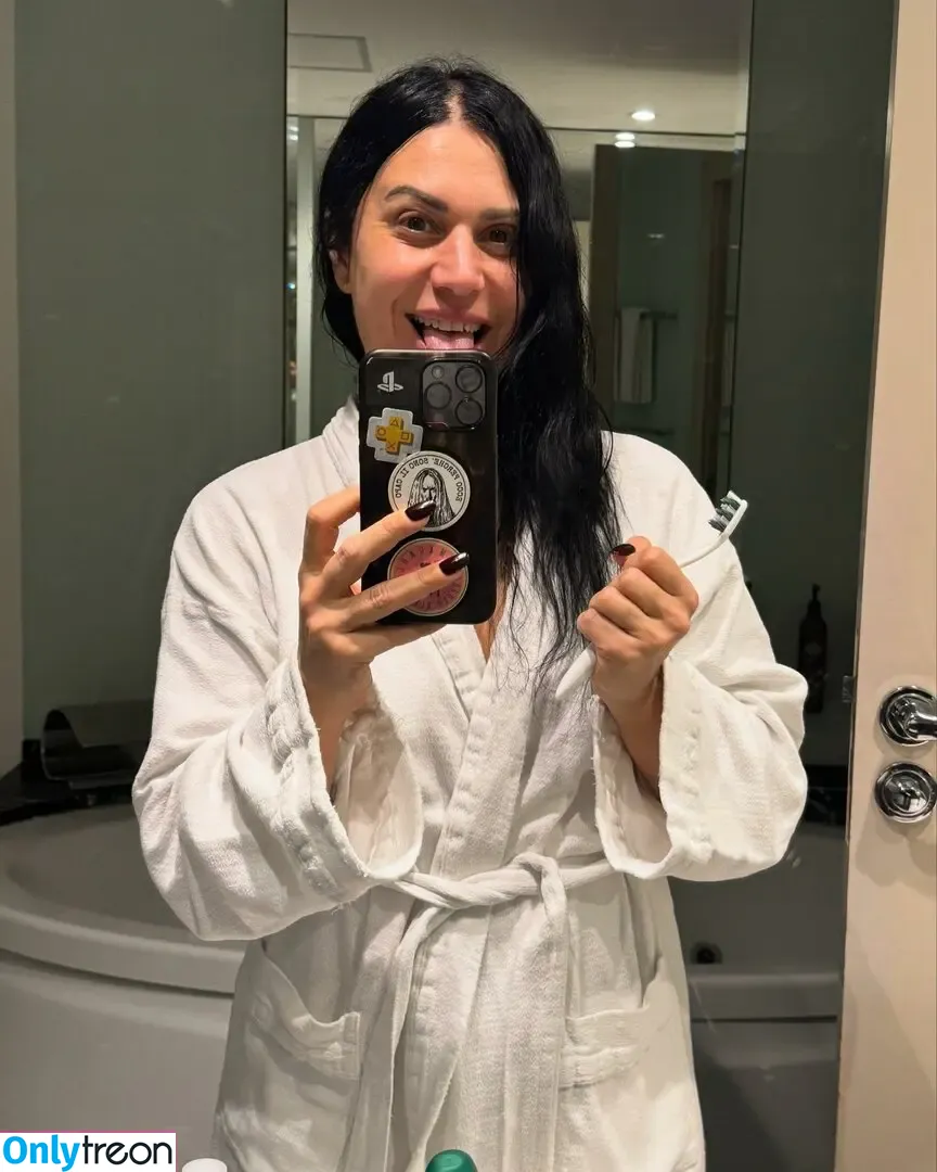 Cristina Scabbia nude photo #0018 (cristinascabbia)