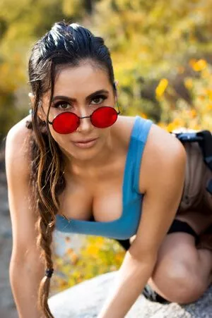 Cristina Vee Valenzuela / CristinaVee / cristinavox nude photo #0060