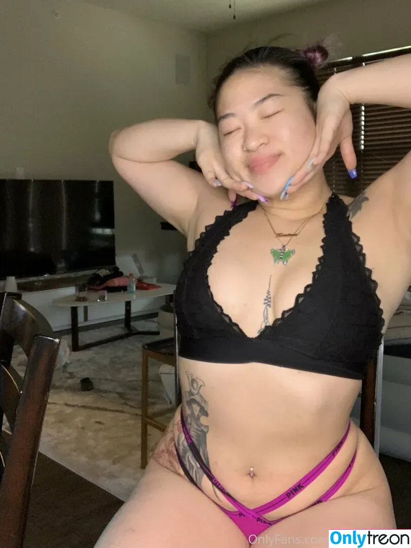 Crybabyxnina nude photo #0004 (kristinaxpham)