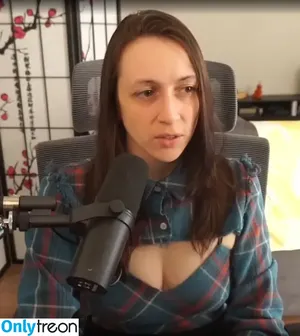 CrystAAHHL / ocrystaahhl nude photo #0394