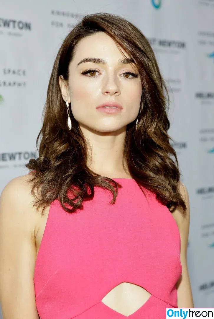 Crystal Reed голая photo #0025 (crystalmreed / crystalreed2)