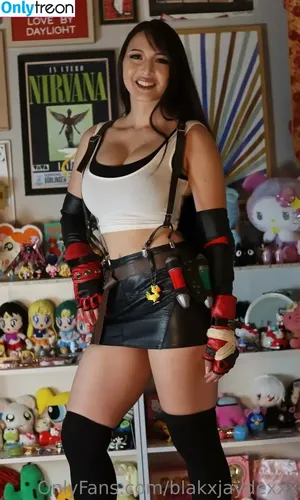 Cum SuccubusX / _succubus.art_ / blakxjayde / blakxjaydexxx nude photo #0033