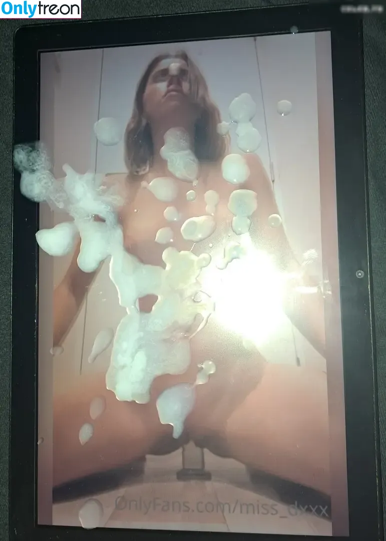 Cum Tributes nude photo #0716 (nikasofie)