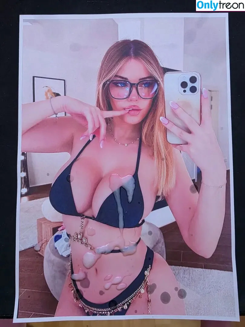 Cum Tributes голая photo #0719 (nikasofie)