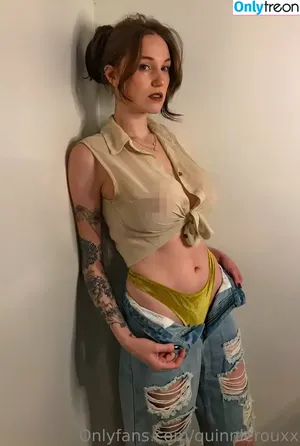 cum_with_quinn / quinn.__ / quinnlerouxx фото голая #0013