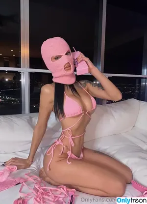 cupofchaii / chaiiofcup / rose.zara nude photo #0011