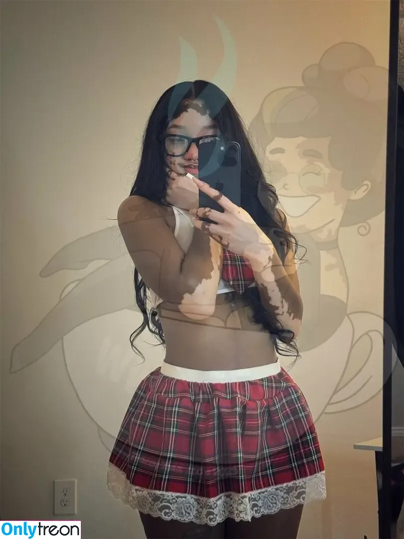 Curiousiteaaa голая photo #0024 (Traycee Teaa)