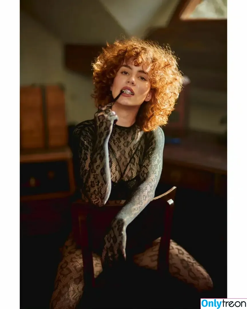 curlywiktoria nude photo #0593 (curlyvictoria / curlyyycue / wiktoria moldawiak)