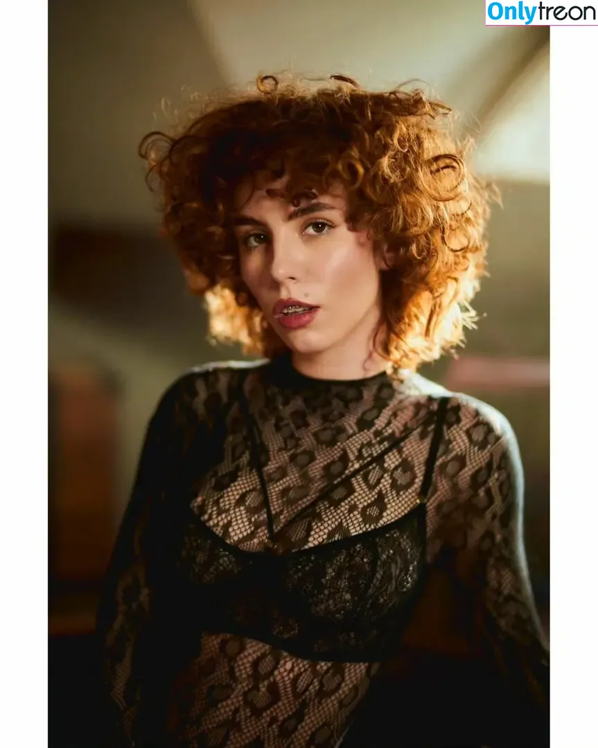 curlywiktoria nude photo #0594 (curlyvictoria / curlyyycue / wiktoria moldawiak)