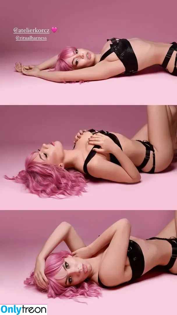 curlywiktoria nude photo #0636 (curlyvictoria / curlyyycue / wiktoria moldawiak)