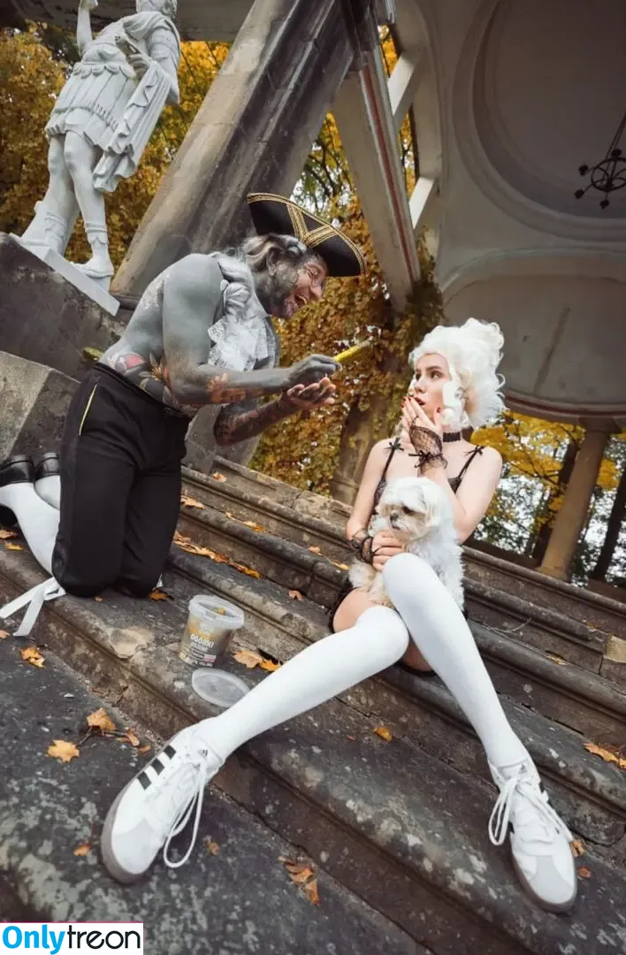 curlywiktoria голая photo #0755 (curlyvictoria / curlyyycue / wiktoria moldawiak)
