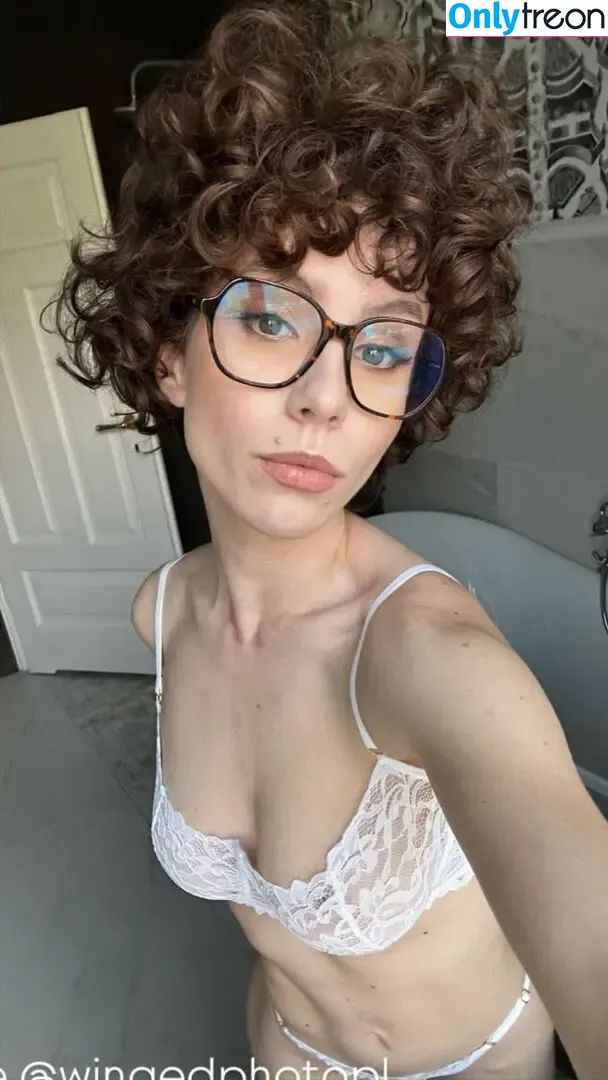 curlywiktoria голая photo #0793 (curlyvictoria / curlyyycue / wiktoria moldawiak)