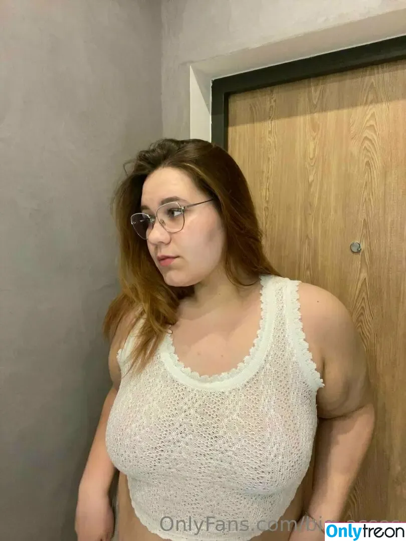 curvy_iris голая photo #0016 (curvygirlsgram)