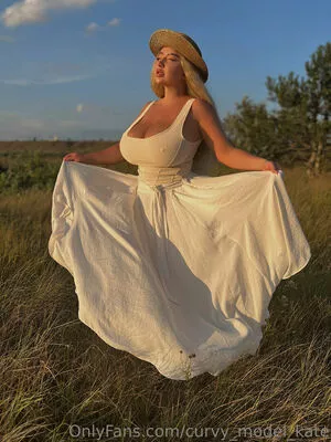 curvy_model_kate / curvykate nude photo #0121