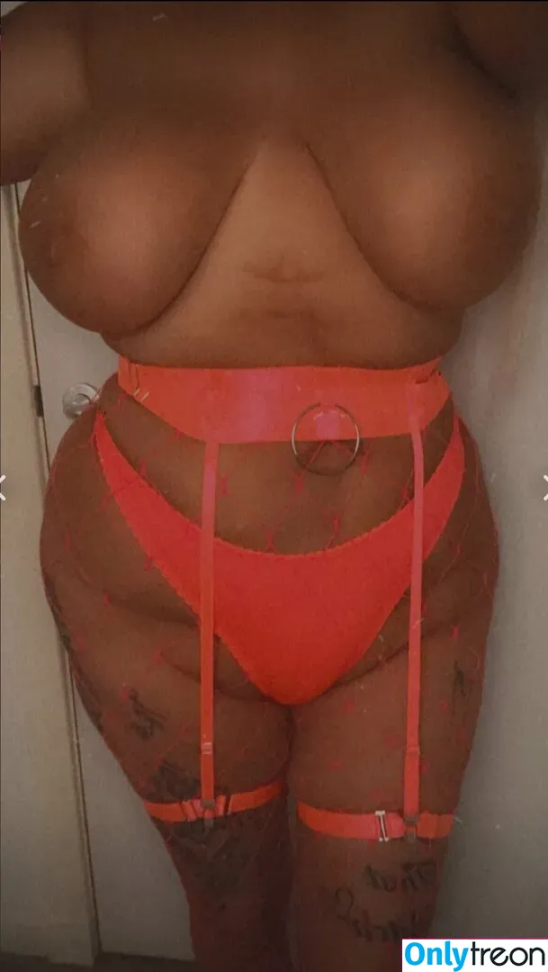 Curvygal Aberdeen nude photo #0012 (Curvygal Aberdeen)