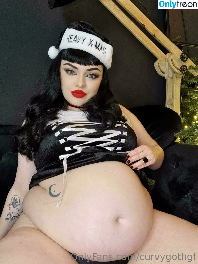 curvygothgf nude photo #0012 (curvygothgf)