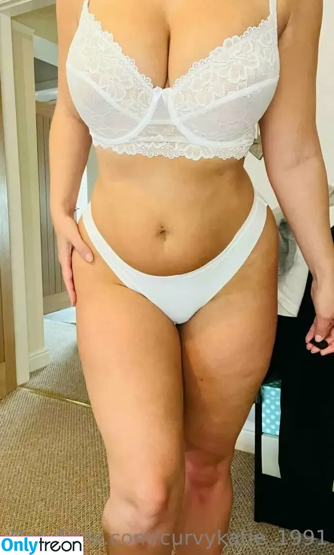 curvykatie_1991 nude photo #0623 (curvykatie91)
