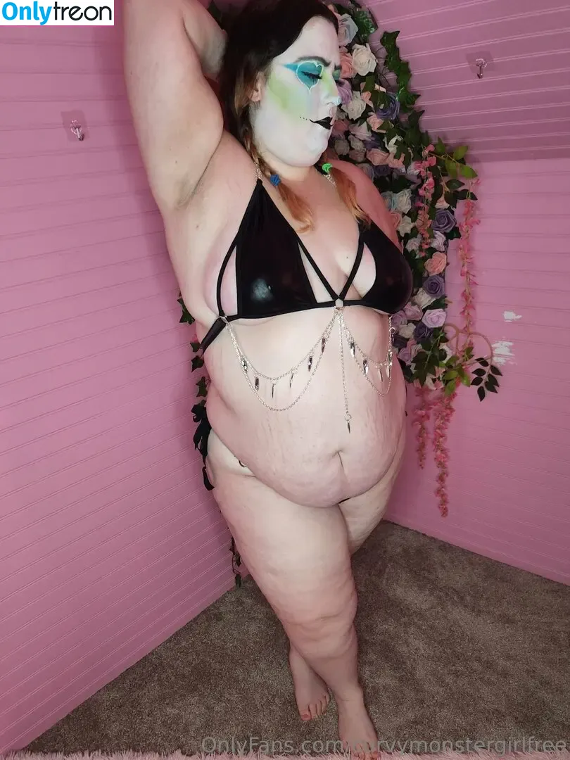 curvymonstergirlfree nude photo #0122 (freaky_litty_af)