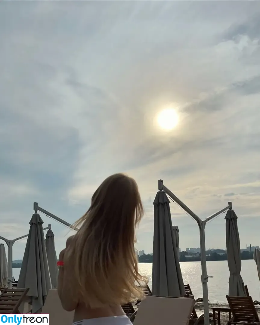 cusnee nude photo #0017 (_cusnee)