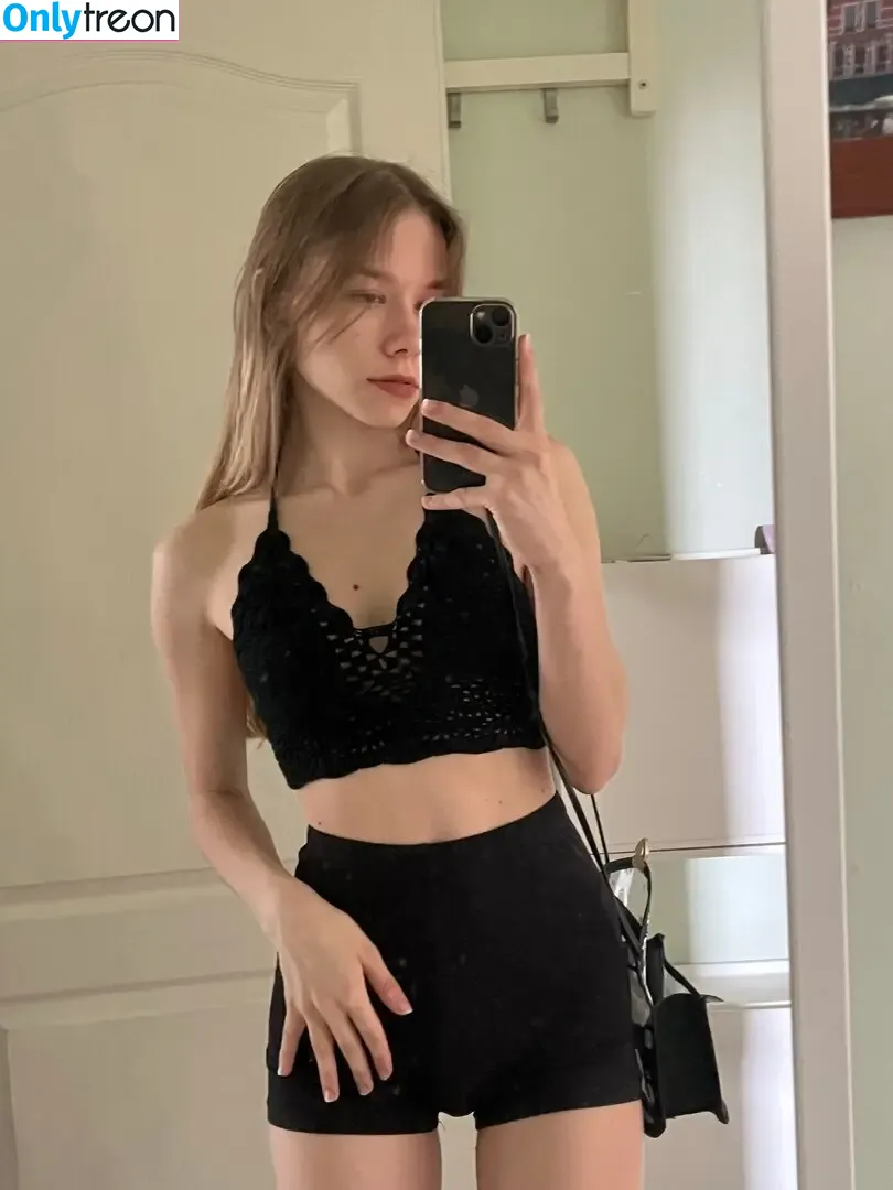 cusnee nude photo #0020 (_cusnee)