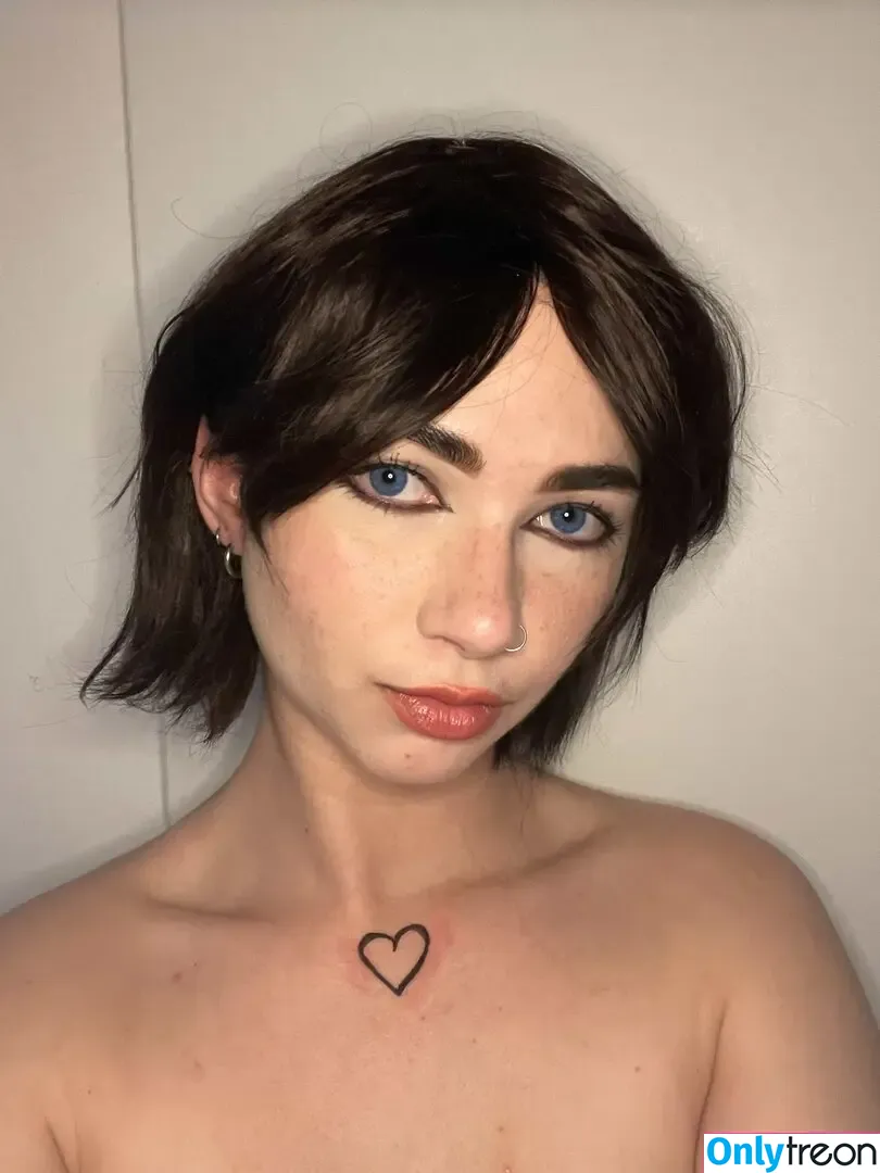Cute Barbara nude photo #0014 (barbaracutieee / barberafaexx / prettybarbara)