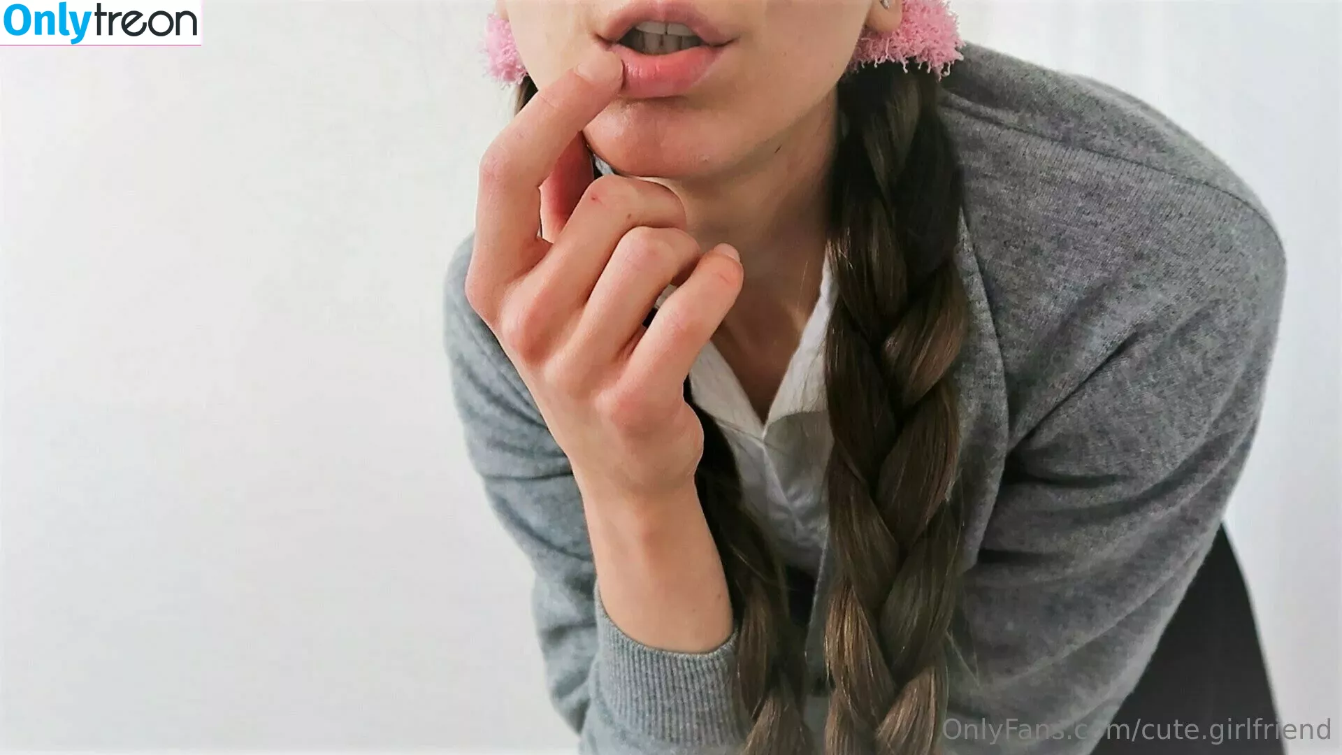 cute.girlfriend nude photo #0088 (cute.girlfriend)