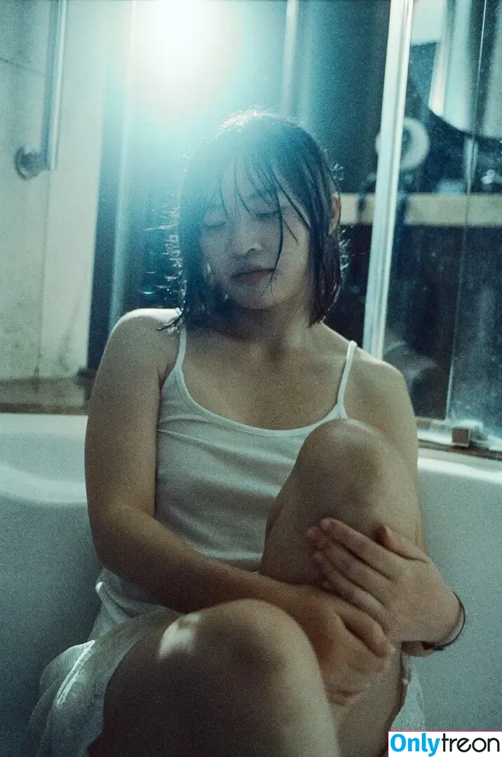 Cutie Afra nude photo #0025 ( / Afra香港私影妹 / Hong Kong Girl / afra.vaaa)
