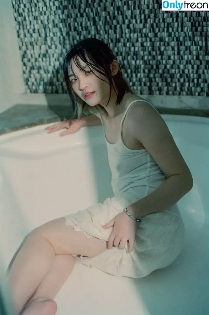 Cutie Afra nude photo #0026 ( / Afra香港私影妹 / Hong Kong Girl / afra.vaaa)