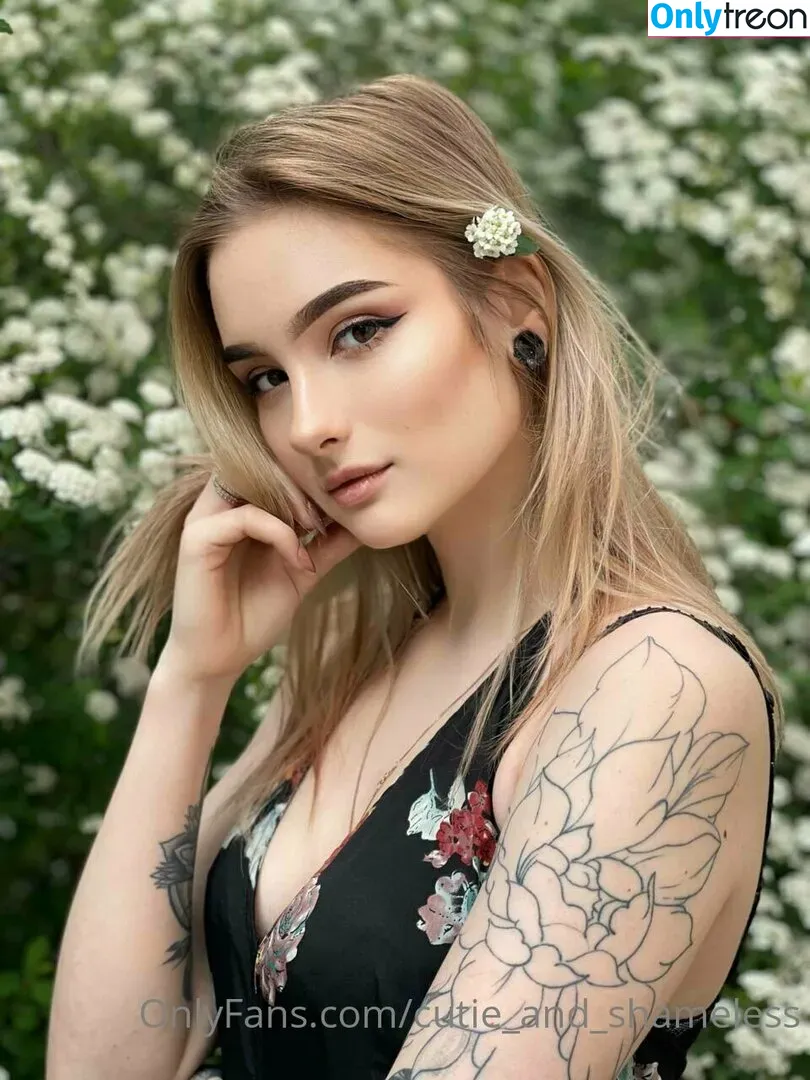 cutie_and_shameless nude photo #0003 (chickie_nugz)