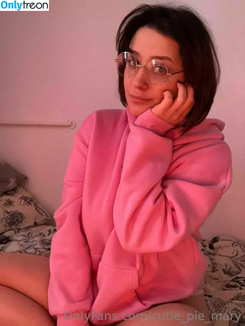 cutie_pie_mary nude photo #0018 (cutiepiemary / itsmeyourmary)