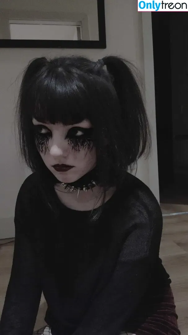 cutiegothxo голая photo #0062 (cutiegothxo)