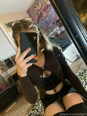 cutiekali / itscutiekali nude photo #0075