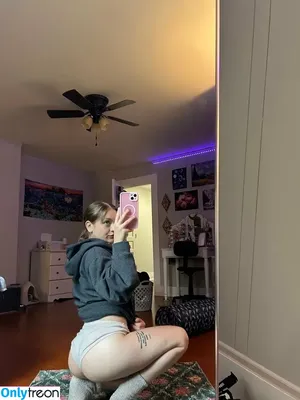 cutiekali / itscutiekali nude photo #0364