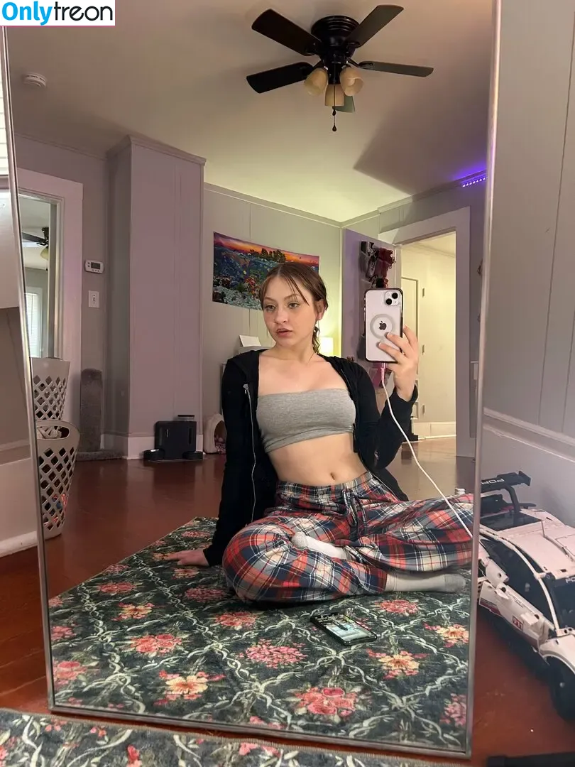 cutiekali nude photo #0347 (itscutiekali)